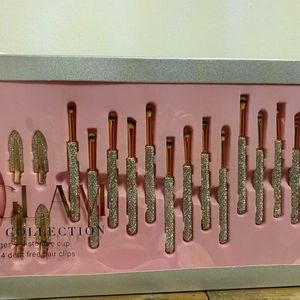 Glitz & Glam Bling Rhinestone Makeup Brushes 30 Piece Set TikTok Viral